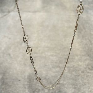 Women’s gold chain necklace